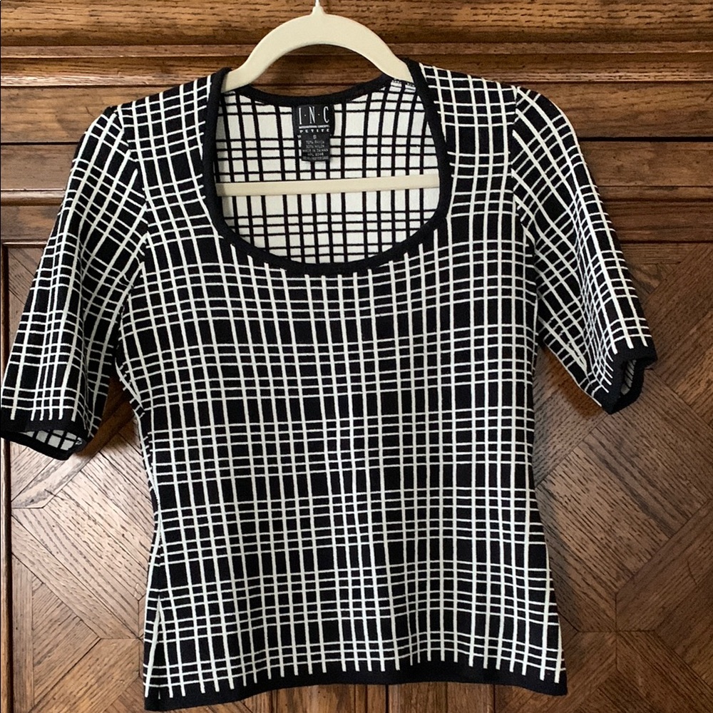 INC International Concepts Women's Black and White Checkered knit Top